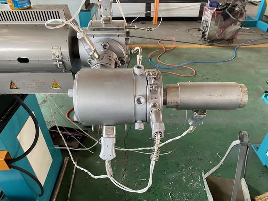 PE PP Corrugated Wire Threading Garis Ekstrusi Pipa Bergelombang Dinding Tunggal