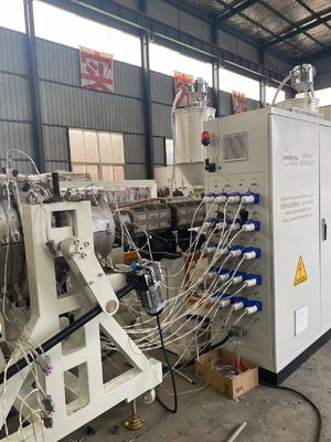 HDPE Multi-Layer Co-Extrusion Pipa Pasokan Air Tiga/Dua Lapisan Drainase Garis Ekstrusi Pipa HDPE