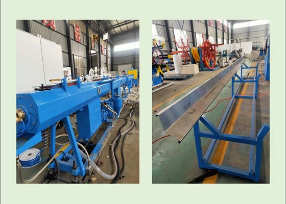 PLC HV940 Tiga Lapisan Garis Ekstrusi Pipa HDPE Mesin Ekstrusi Pipa PPR PP