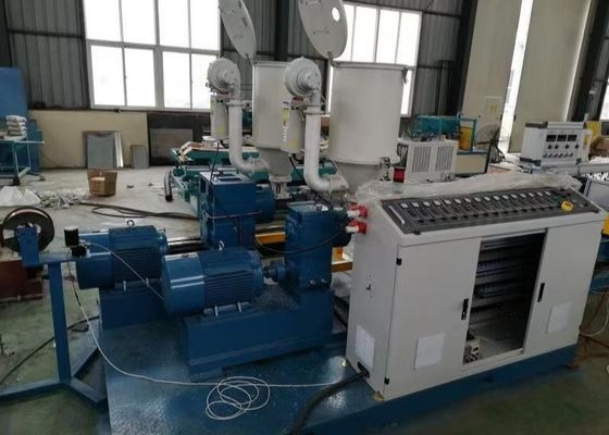 Jalur Produksi Ekstrusi Selang Bergelombang Dinding Tunggal 30KG / H