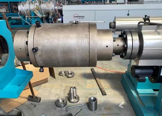 Pasokan Minyak Jalur Ekstrusi Pipa HDPE 110mm Sekrup Tunggal