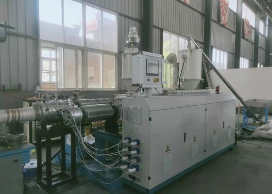 Plastik HDPE PE Single Wall Corrugated Pipe Extrusion Machine 10 m / mnt