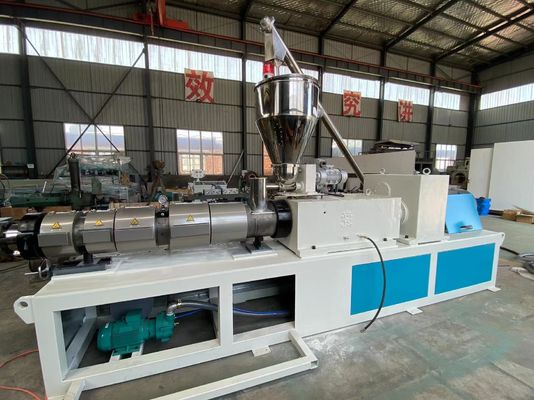 Mesin Pembuat Pipa Plastik Twin Screw Extruder PVC UPVC CPVC Otomatis