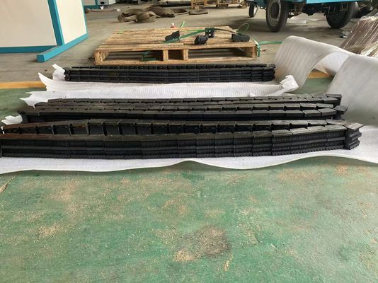 CE Pp 35kg / H Pe Mesin Pembuat Pipa Bergelombang Kabel Listrik Tabung Threading