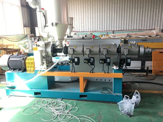 Jalur Ekstrusi Pipa Pasokan Air Pipa PVC Plastik Pasokan Air Pipa Gas Jalur Produksi Ekstrusi Pipa Pembuangan/Mesin