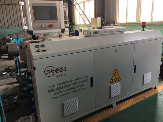 Jalur Ekstrusi Pipa Pasokan Air Pipa PVC Plastik Pasokan Air Pipa Gas Jalur Produksi Ekstrusi Pipa Pembuangan/Mesin