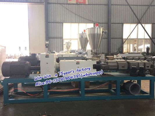 Jalur Produksi Mesin Pembuat Pipa PVC PP PE Jalur Ekstrusi Pipa Bergelombang Sekrup Tunggal atau Ganda