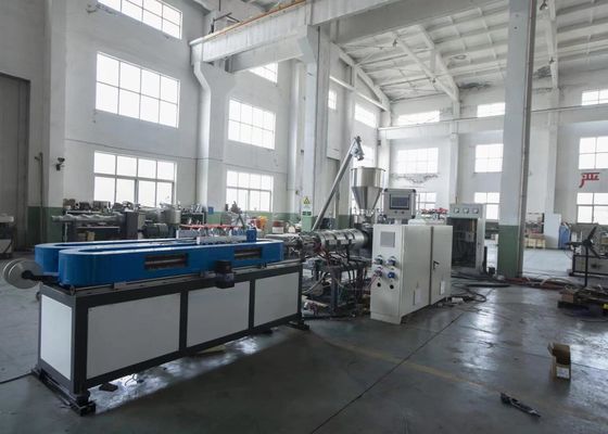 800mm PVC Air Limbah Garis Ekstrusi Pipa Bergelombang 15m / Min