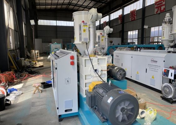 3 Lapisan 20mm Peralatan Ekstrusi Pipa Polypropylene 120kg / H