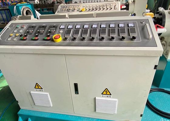 250-630mm Mesin Extruder Sekrup Tunggal Selang Pasokan Minyak Gas Air