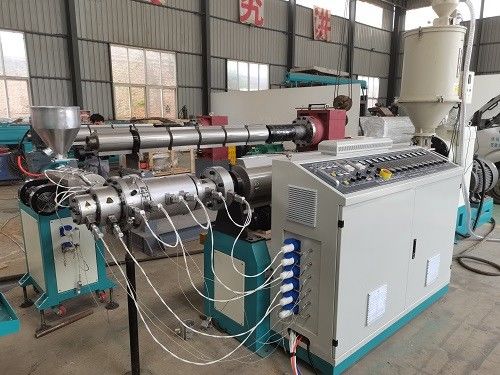 Lini Produksi Pipa HDPE Gas Energi Gas 1/3 Lapisan Untuk Pasokan Air Irigasi Tetes