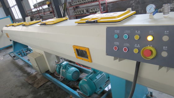 Jalur Ekstrusi Plastik PVC Otomatis Tinggi Lini Produksi Tabung UPVC